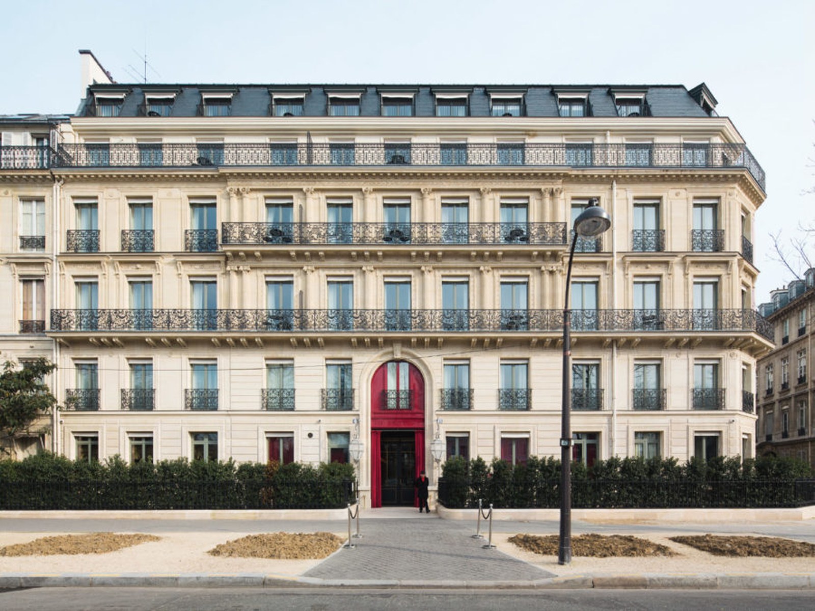 La Réserve Paris, Paris